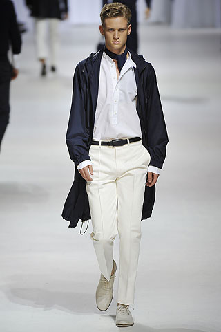 Ermenegildo Zegna / - 2011